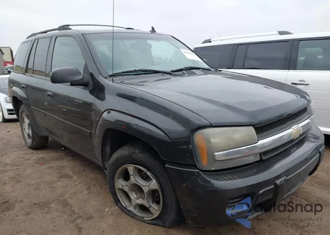 2007 Chevrolet Trailblazer Ls z USA, uszkodzony, nr VIN 1GNDS13S172108177